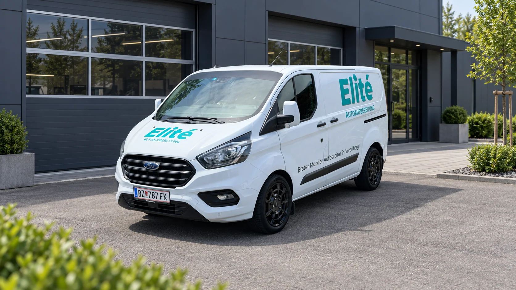 Der weiße Elité-Van